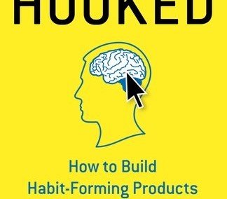 Portada del libro "Hooked (enganchado)" de Nir Eyal