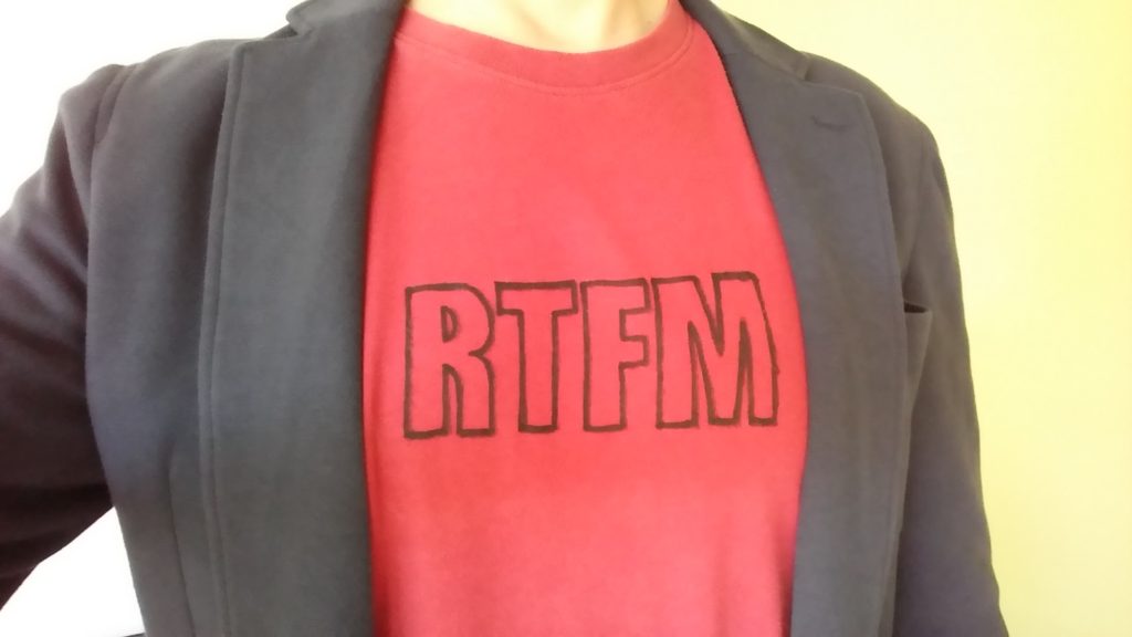 Camiseta RTFM (Read The Fucking Manual)